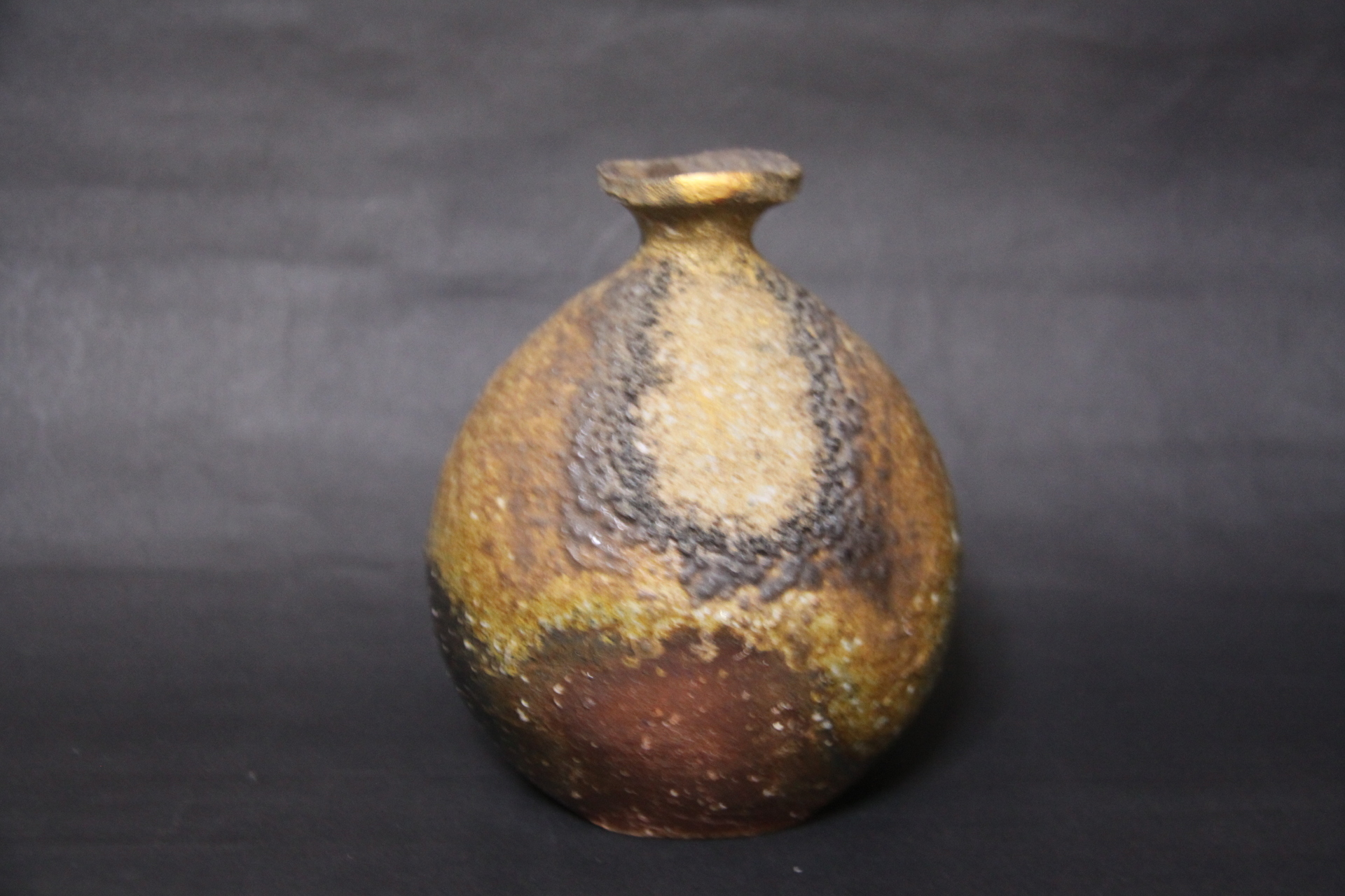 志野織部　徳利　金継ぎ 志野織部 徳利 金継ぎ - メルカリ